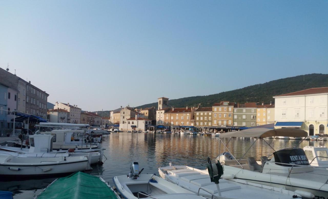 Sidar-old Town Apartment